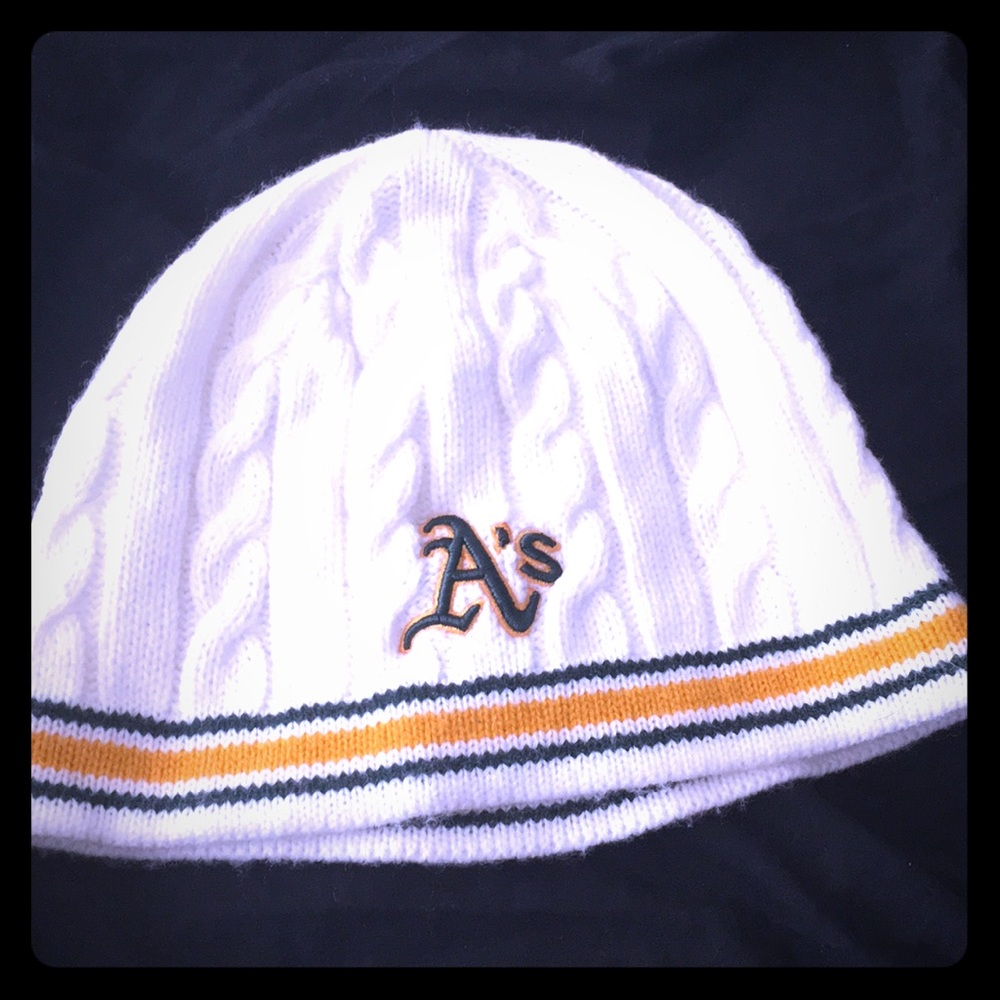A’s beanie
